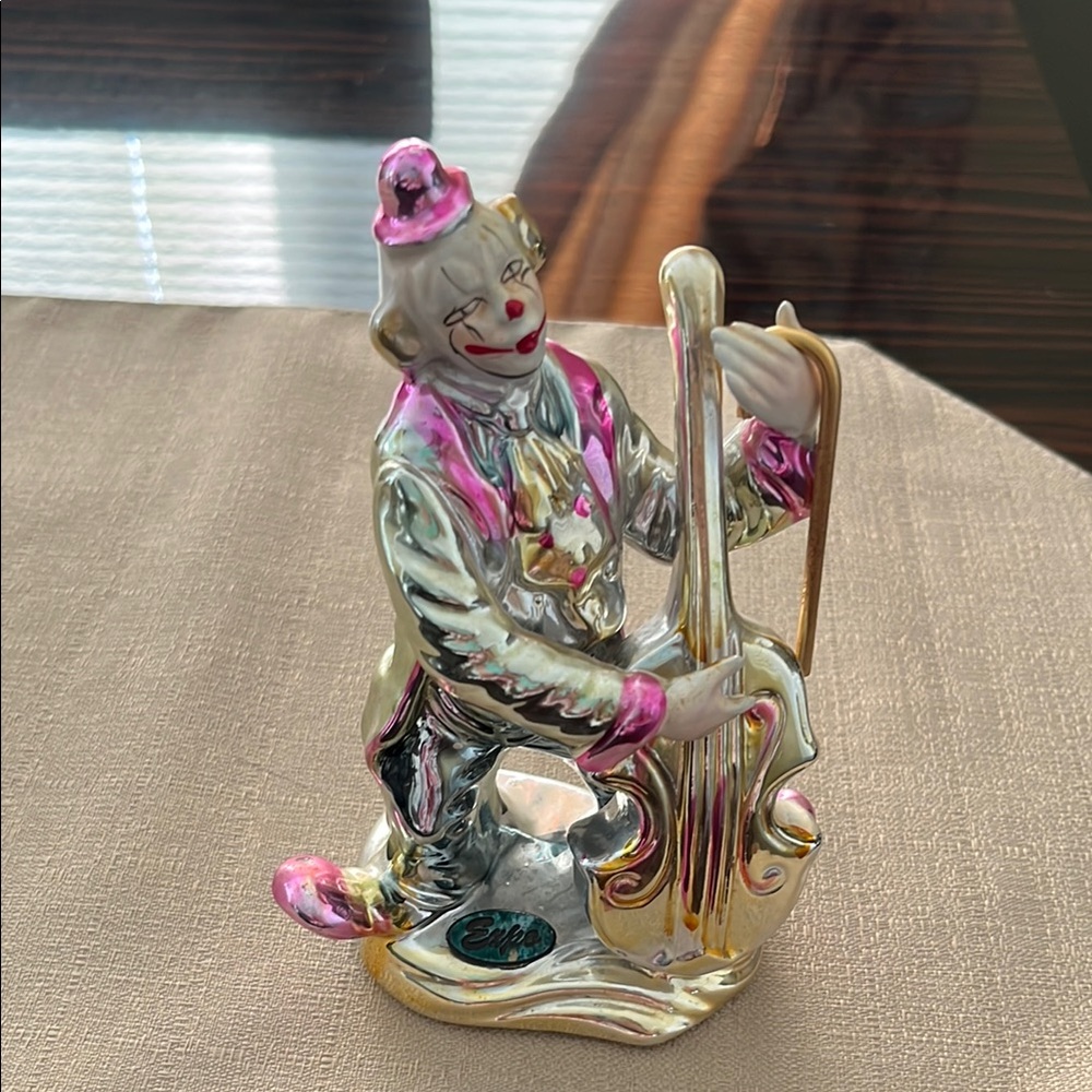 Elegant Clown Musician Sculpture in Pink and Gold